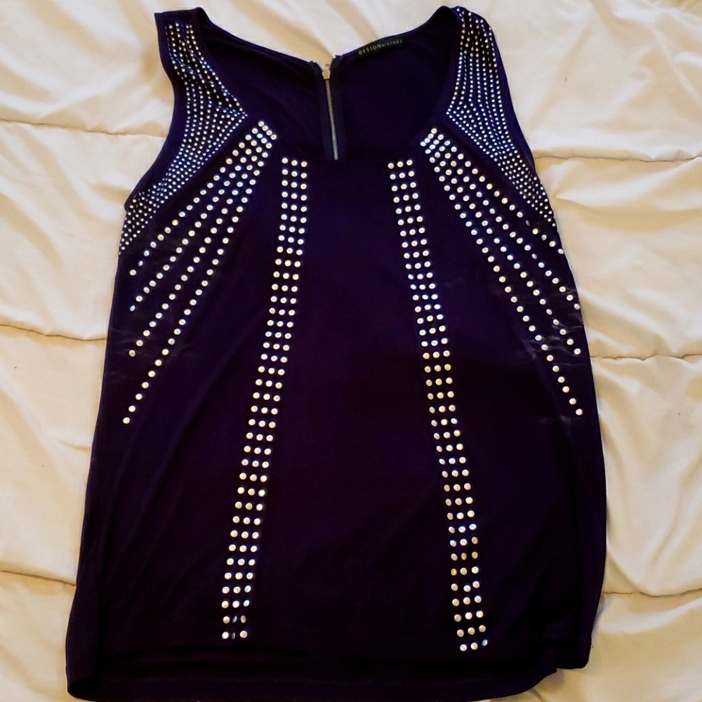 Sleeveless Crepe Top w Silver Studs